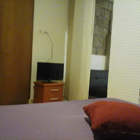 B&B Easyroom *