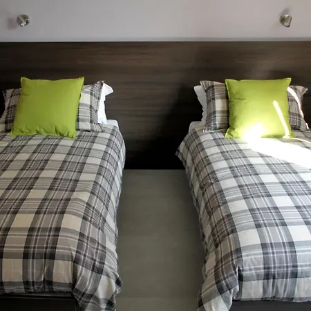 Bed & Breakfast Easyroom - Casello Autostradale 3*