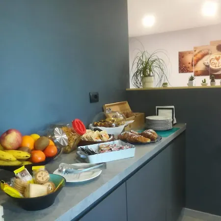 Easyroom - Casello Autostradale Bed & Breakfast